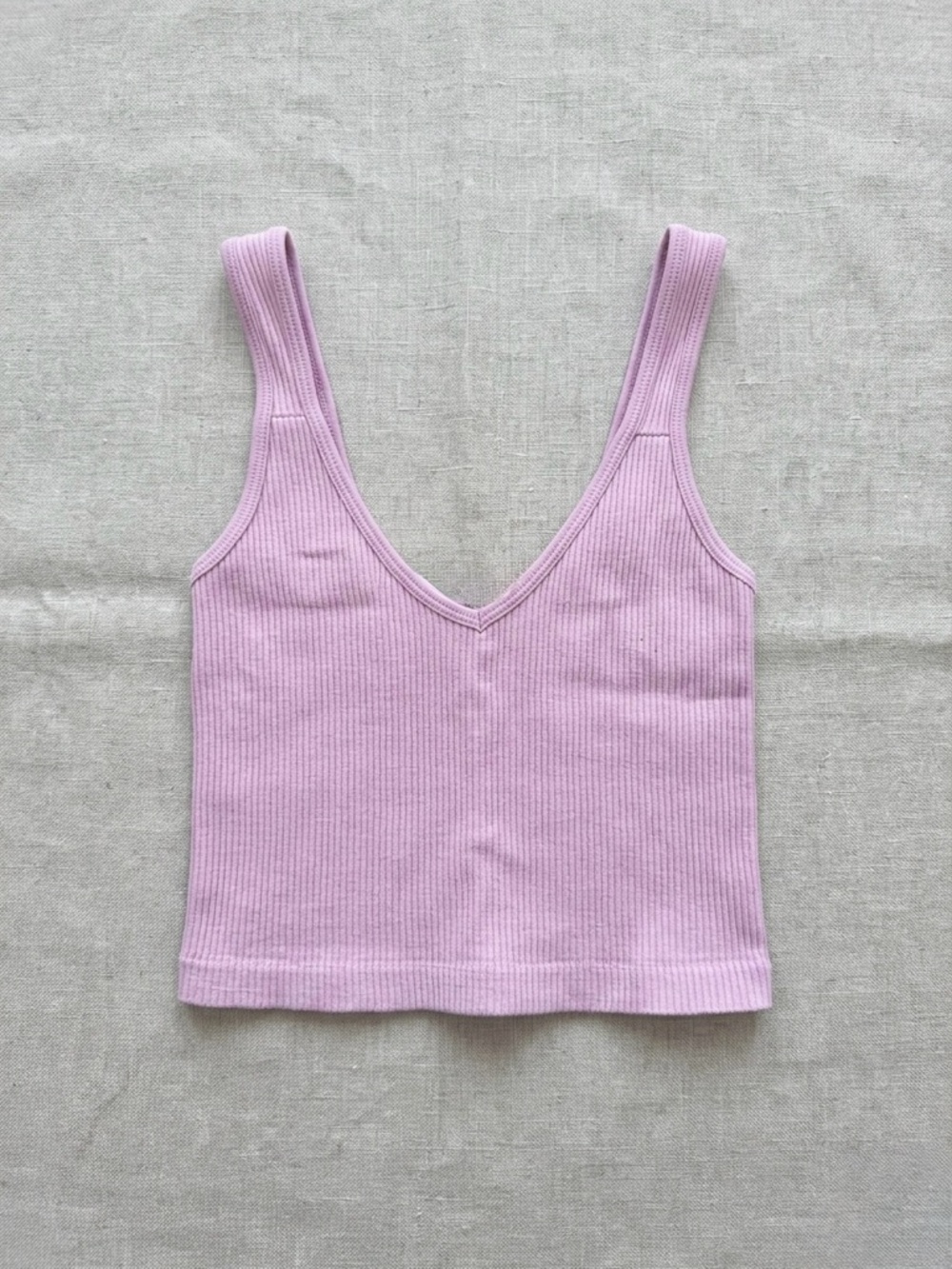 Ribbed Seamless V‑Neck Crop Tank Top - Lavender